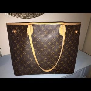 Louis Vuitton Neverfull GM Monogram Tote